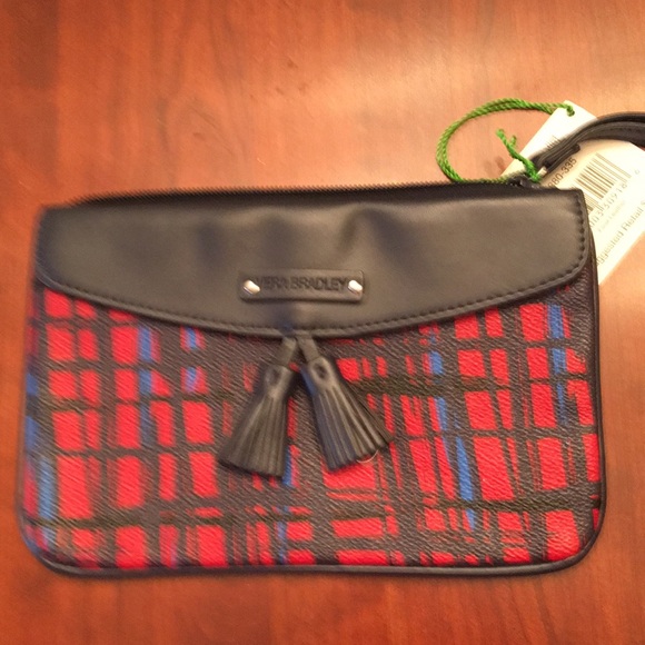 Vera Bradley Handbags - New with tags - Vera Bradley wristlet